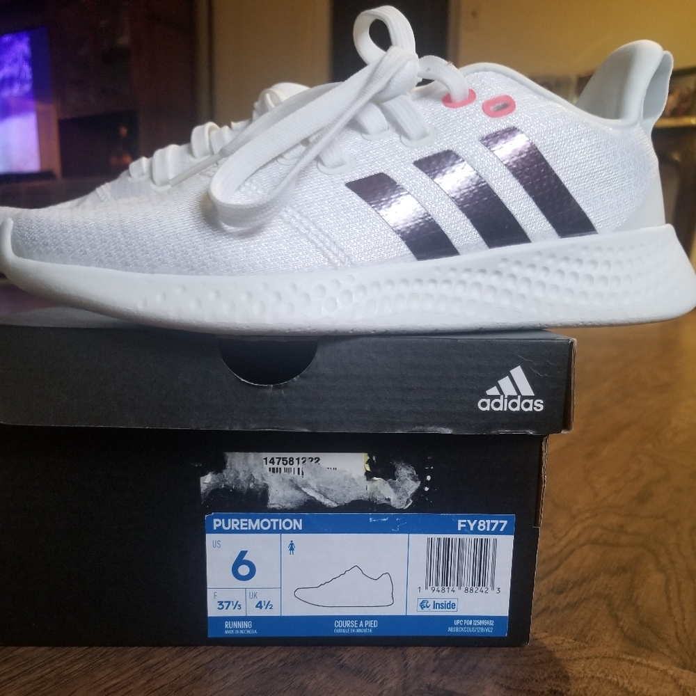 Womens Adidas athletic shoes